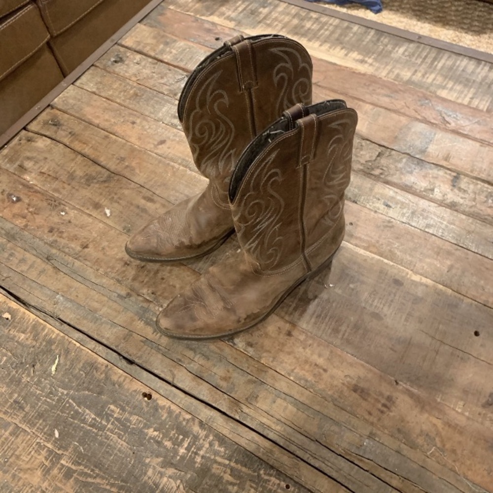 Men's boots